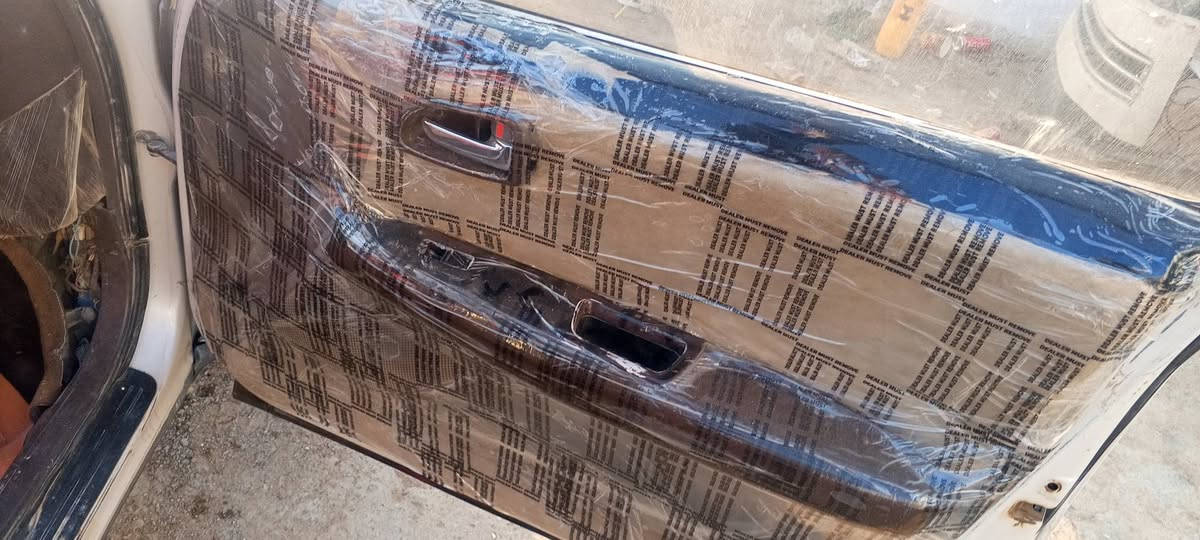 كرستا للبيع موديل ١٩٩٤ مكفولة كفاله من الضربة والخياس والمعجون  والكص والنقل والعيب الشرعي سياره جاهزة ماعوزه اي  شي. تبريد تووب. ٦٣ سياره  جاهزة ٠قفل ٦٠،ناصريه سيددد خيل 
***********
