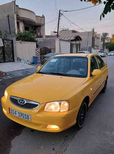 السلام عليكم 
فيرنا 2014كير عادي 
سنوية وارقام وهزة جديد 
مابيها اي ضربه
تحويل ثاني يوم 
كير ومكينة كفالة عامة 
تبريد ثلج 
تخم تاير 
صدر امامي خلفي جديد 
سيارة نضيفة كلش 
السعر80$ وبيها مجال بسيط  
مكاني البلديات 
***********
