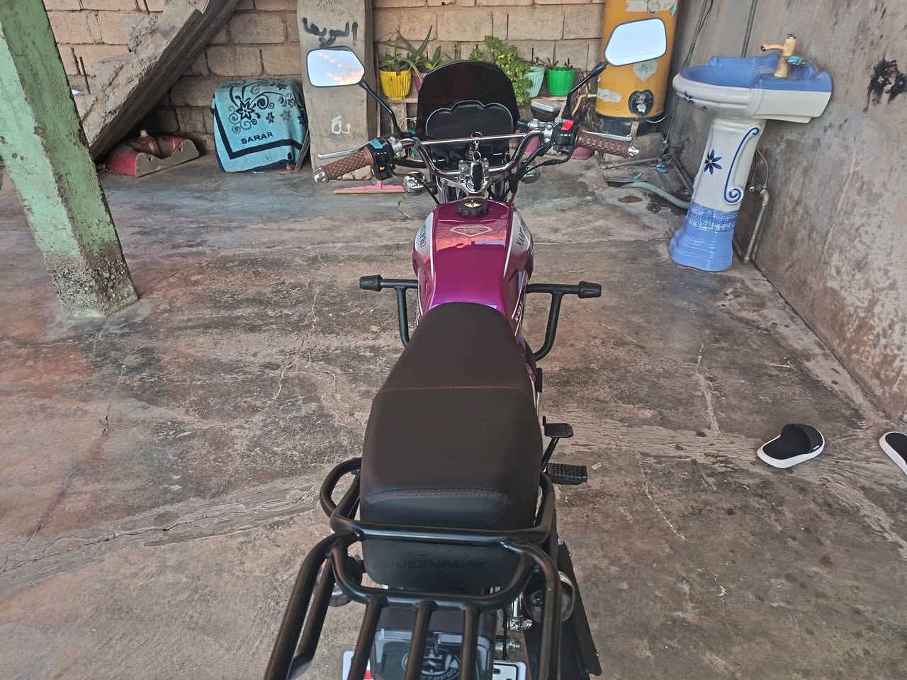 دراجه نامي برو موديل 26محرك 200بعده عله وضع الشركه السعر 900وبي مجال مكاني الحويجه داخل الشراي يتصل عله الرقم ***********
