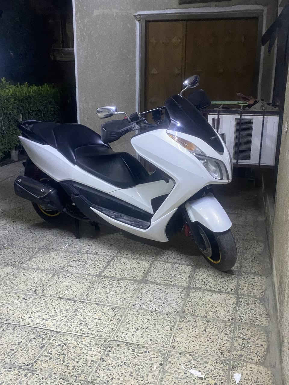 0. 12 للبيع الدراجه جاهزه مكينه ناعمه مكانهه بغداد السعر مليون ٦٠٠ ***********
