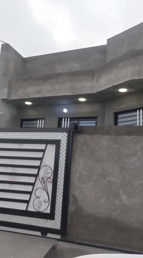 بسم الله الرحمن الرحيم
مكتب أبو ليث الجميلي

بلجغيفي الثانية 
بيت للبيع

بلجغيفي الثانية
شارع 10 ركن 
قرب جامع عبد الرزاق 
مساحة130
طابق واحد 
غرفتين نوم
بيت كامل وجديد
ارضية بورسلين لوح
البيتونة فقط سندويش
السعر 90
قابل للتفاوض

نوع الملك :طابو زراعي
علمأ اني مكلف بلنشر 

للاستفسار : مراجعة 
#مكتب_ابو ليث الجميلي_للعقار
قرب منفذ كريم عفتان 
للاتصال : *********** أو ***********

#عقارات_الفلوجة #عقار_للبيع #عقارات_الانبار #عقارات_العراق  #العقار #عقار
#العقار_للبيع #للبيع #بيع #بيت #بيوت #قطعة #
#ارض #اراضي #عقارات #الجميلي #الفلوجة #الانبار
