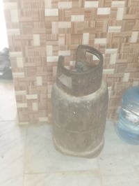 قنينة • للبيع