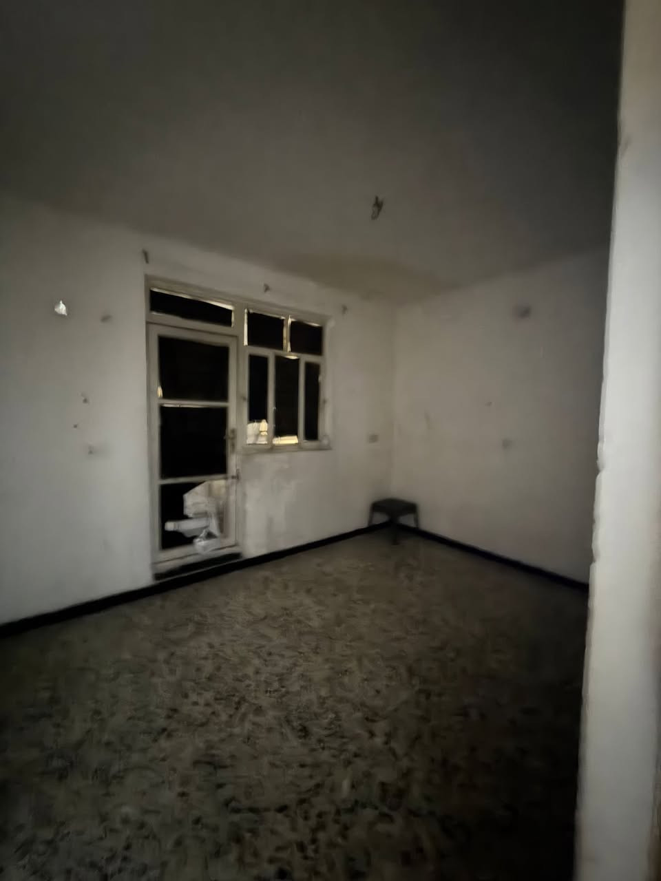 ✨🏡 مكتب حلم عقاري 🏡✨
نحقق حلمك بالعقار المناسب بأفضل الأسعار والمواقع المميزة 

شقه سكنيه للايجار💎

 تتكون من 
غرفتين - صاله - مطبخ - حمام ✅

سعره :650 ألف

تتواجد عند مكتب حلم عقاري 
الموقع : السيديه - الضباط - شارع الكويتي 📍
للتواصل والاستفسار ***********
