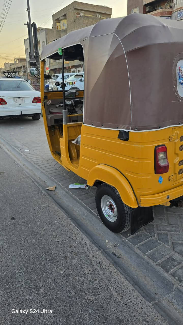السلام عليكم مكلف بنشر تكتك للبيع 2020شهر ال12
مكفوله التكتك  تخم تاير جبلي جوبلس جدد شادهن كهربائيات كلها شغاله مسجل 6سماعات رقم وسنويه تحويل بسمك شراي اتصل هاذ رقم صاحبها
‎ ‌‌‌‌‌‌‌‌‌‎‎‎***********
مكاني بغداد غير متواجد على الفيس

