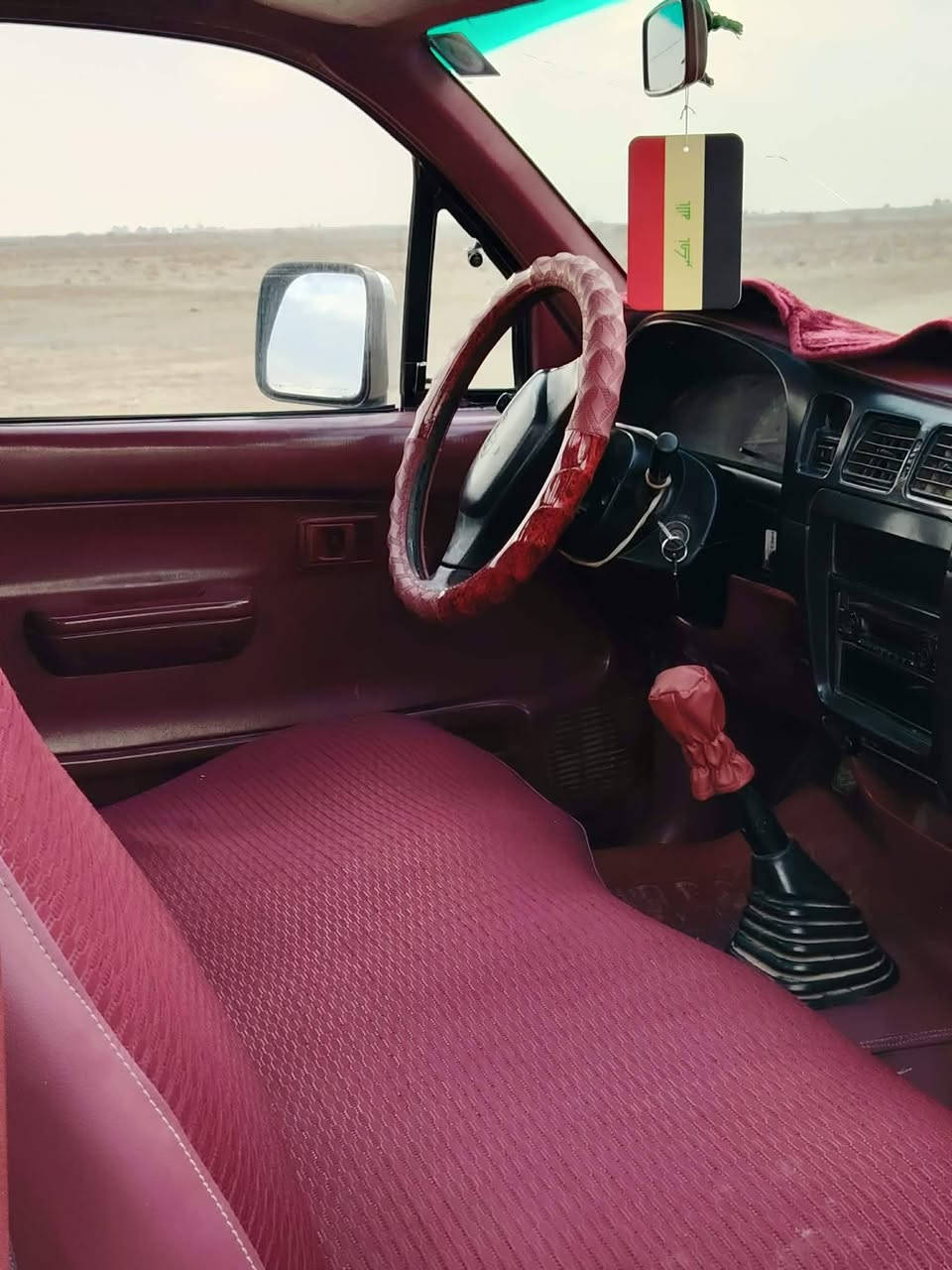 جمره 2003
بيكم تيوتا سعودي عميه بدون تبريد
رقم واسط بأسمي
سياره نضيفه مال جناي
محرك مكفول برغي ما مفتوح بيه وتجي وتشوف بعينك  شاصي مكفول حداديه جديده تخم تاير جديد
دوشمه دواخل كله جديد
السياره بيها بنيد مبدل
وبيها بارد بالجاملغ الخلفي عكس السايق بارد بسيط 

المكان الديوانيه / السدير /
السعر 110
الرقم  ***********
