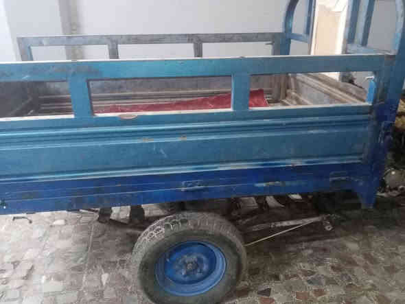 كلك كلك كلك اسويلك مكاتبه عن السرقه شاصي مكفول محرك ٢٠٠ بي دخانه بدي فول اكسن جديدتايرات جدد نصرميلاد فدورحتلكم الميشتري لايضل ايسولف ٥٥٠ومجال حك جيتك واني خادم تنكرسلف وين ميعجبك تطلع***********
