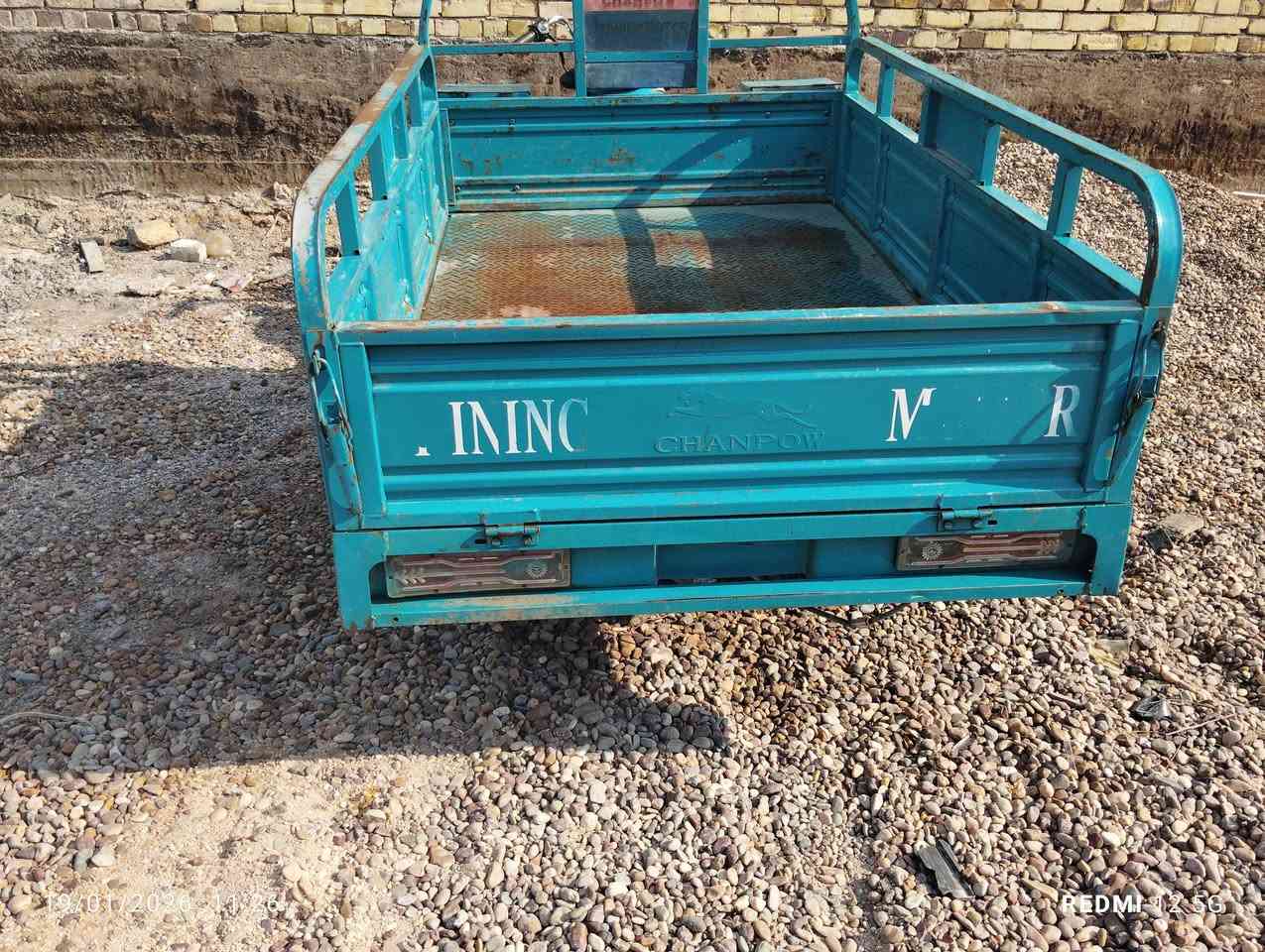 السلام عليكم ستوته دولفين موديل2021,
ستوته خير من الله مال جناي كهربائيات كله شغاله 
السعر 1400وبيه مجال حك جيه 
المكان حله ورديه خارج يم معمل ابو كيره 
رقم الهاتف ***********
