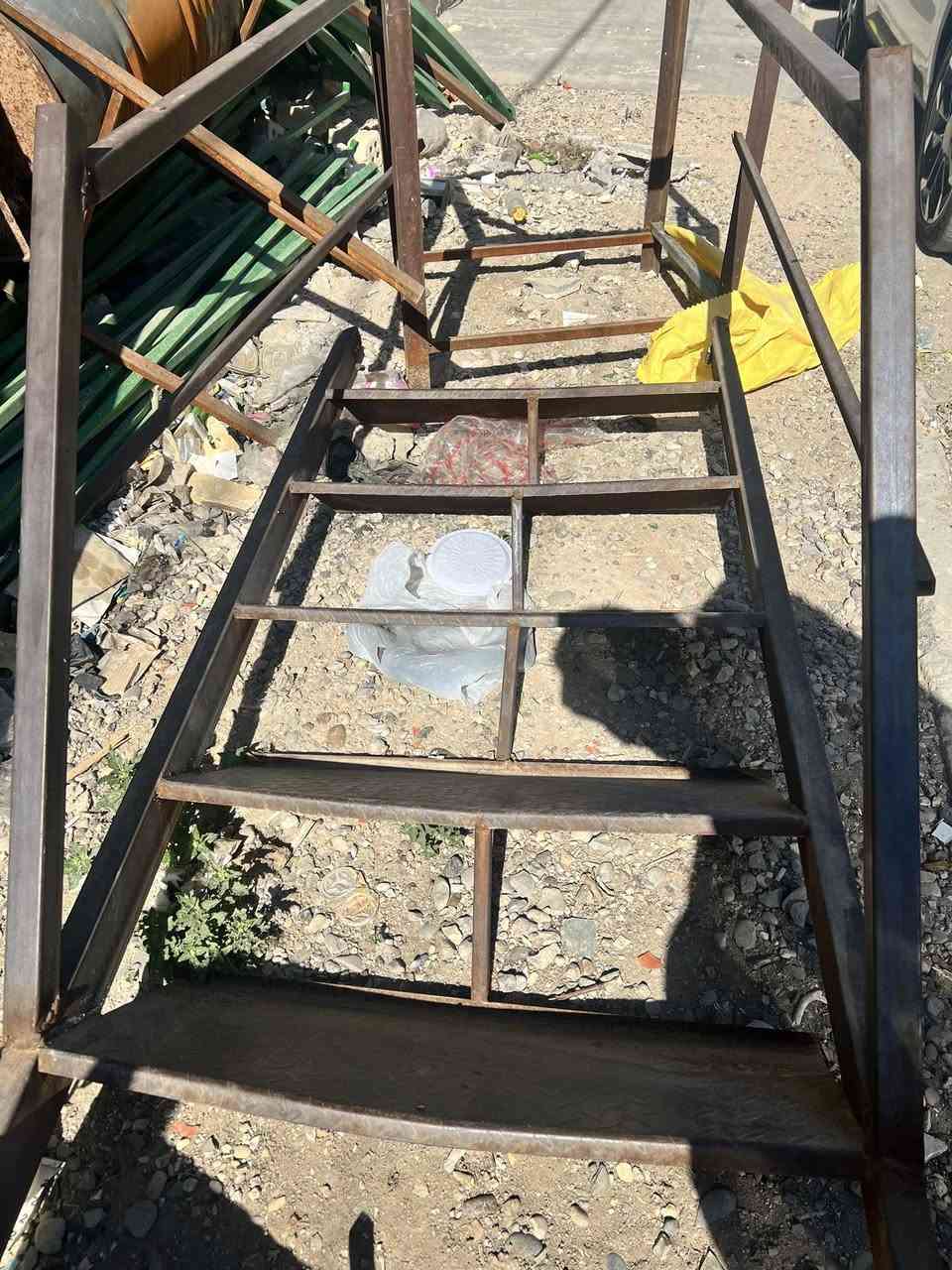 السلام عليكم درج حديد للبيع واحد صغير والثاني الجبير بيه استراحه ومحجر قيم واخذ


**إذا كنت صاحب هذا الإعلان وتريد حذفه لأي سبب، رجاءا أرسل رسالة إلى الدعم الفني**