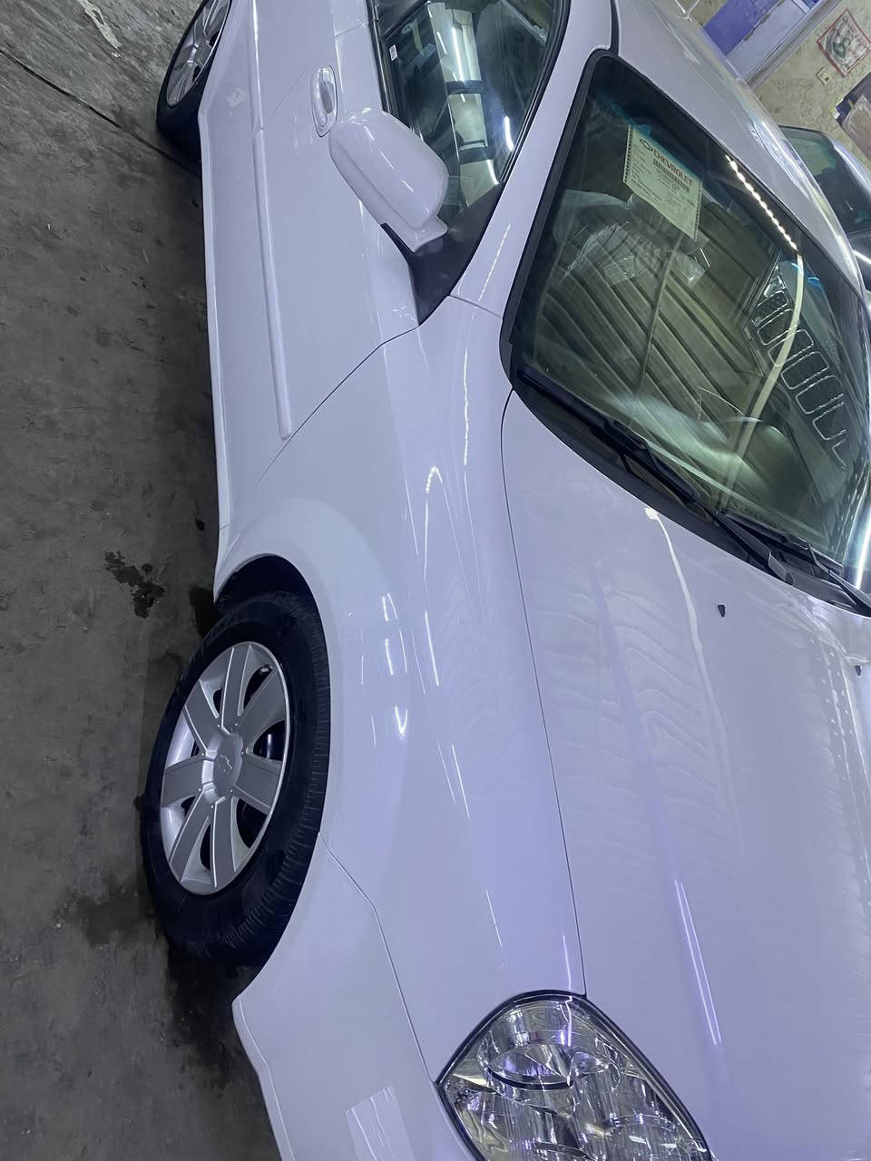 سلام عليكم 
شوفرليت اوبتره 
موديل 2013 
رقم وسنويه جديد 
رقم  بغداد  
سونر موجود
السعر 93 وبي مجال بسيط 
عنوان  بغداد الحبيبية 
للاستفسار  ***********
السيارة مكفولة من الضربة والصبغ عدا طخة بالجاملغ الخلفي مصبوغ فقط 
السيارة على وضع الشركة
