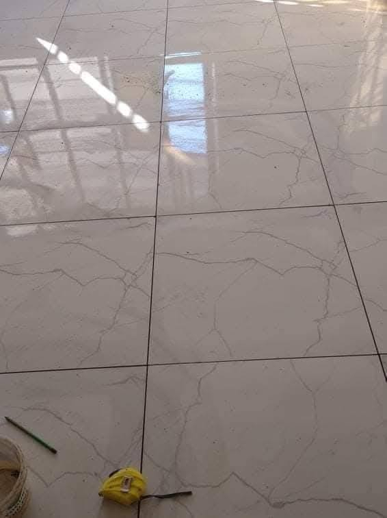 شغل سيراميك ارضي جداري متر أو اكباله ***********
