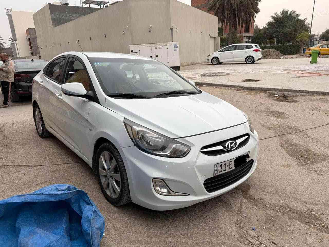 السلام عليكم هونداي اكسنت 2013 خليجي بيها صبغ جاملخ خلفي وجنطة كير محرك تبريد خير من الله رقم جديد بسمي السعر 105 وبيها مجال مكاني بغداد حي القادسية للتواصل *********** بغداد, العراق
