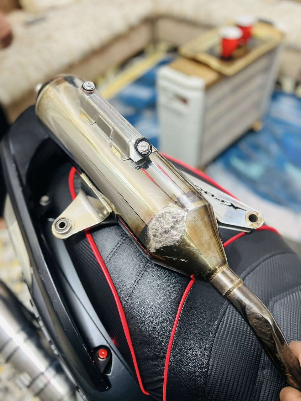 سلام عليكم صالنصة سكنس عام تك بوشة مثل ما موضح كدامكم كلشي بلصور سعرها 50قفل قفل قفل مكاني مدينة صدر
