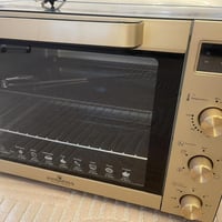 فرن ومايكرو مستعمل نظيف عالفحص  السعر 75  للاستفسار 07700288289