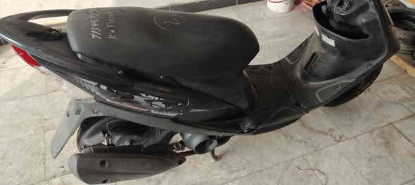 سلام عليكم شباب دراجه توه طلعه من حويه والد محتاج كلش وذبه يمي ريد بيعه مكينته صاكه بيه نواقص قليله مثل بتري  جمه مال بك اليت بيه كس زغير الي تفيده يجي وفحص وين ماعجبه دراجه ريده 875وبيه مجال قليل كلش  مكاني البصره القرنه رقمي ***********
