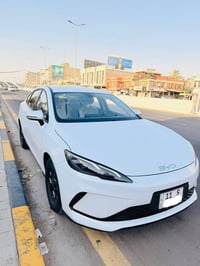 للبيع byd سيل 5 بوضع الزيرو 2025 ماشية 5 الف مكفولة كفالة عامة من كلشي...