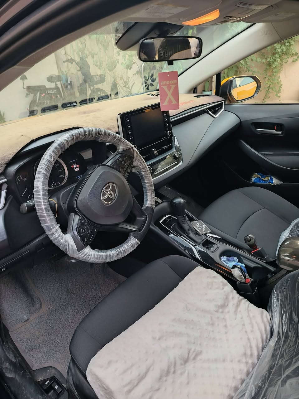 كورلا 2021
بانزين فقط
دفتر بانزين موجود
سنويه 2028
بصمه
***********
 سعر 184
