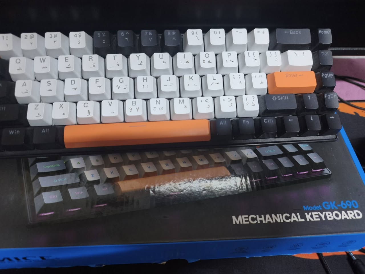 تجميعة مع ملحقات للبيع او مراوس لابتوب كيمنك
تجميعة كاملة مع ملحقات للبيع 

Mother:  X99 PR9
CPU:  e5 2667 v4 معالج نادر وقوي
CFan: Lovingcool LC-R6000 RGB
GPU: GTX 1660 msi حرارة 62 تحت الضغط
Ram: 2×8 2400 Hyper Fury
Disk: SSD 512 
Pw:   AeroCool PLUS Bronze 80 ( 500w) 
Case:  White 4 fan rgb نظيف جدا

شاشة Asus 120Hz استخدام يوم واحد

كيبورد ميكانيك 60٪ ارجيبي عربي انكليزي
ماوس ارجيبي
سماعات راس ممتازة
باد ماوس طول متر نظيف جدا

القطع جديدة الكراتين موجودة فقط الكارت مستخدم

سبب البيع هواي اتنقل اريد مراوس بلابتوب گيمنك او بيع ( 650 وبيها مجال بسيط) 
مكاني بصرة خور الزبير
واتساب ***********
