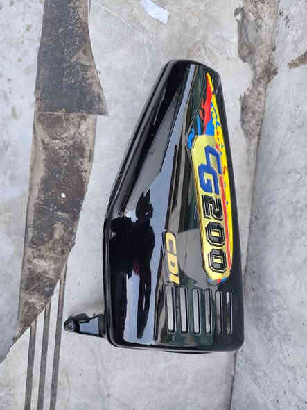 سلام عليكم بسب الوعود الكاذبة اوعيد النشر
غمزات عدد 3 مربع بارت اصلي 5,000
زمور مع بلاتين 5,000
غطاء الشراق بارت اصلي 3,000
ضوء أمامي كامل 6,000
فرش سميك مع وجه الدبو مع طراشه 25,000
المكمش بارت اصلي 6,000
مكاني دوسايد باداوه 
*********** أربيل
