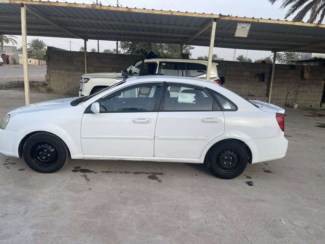 سلام عليكم اوبترا  موديل 2012 سياره بيه صبغ3 قطع بدون دواخل باقي مكفول  كير ومحرك مكفولات سياره نضيفه وخير من الله كهربائيات كله شغاله تبريد ثلج غرفته حلوه تحويل ثاني يوم سنوية جديده رقام نكليزي  صدر مامي خلفي جديد كامله سياره من كلشي السعر (70$$)بيه مجال
مكان بغداد الاعظميه الاتصال على الرقم ***********
