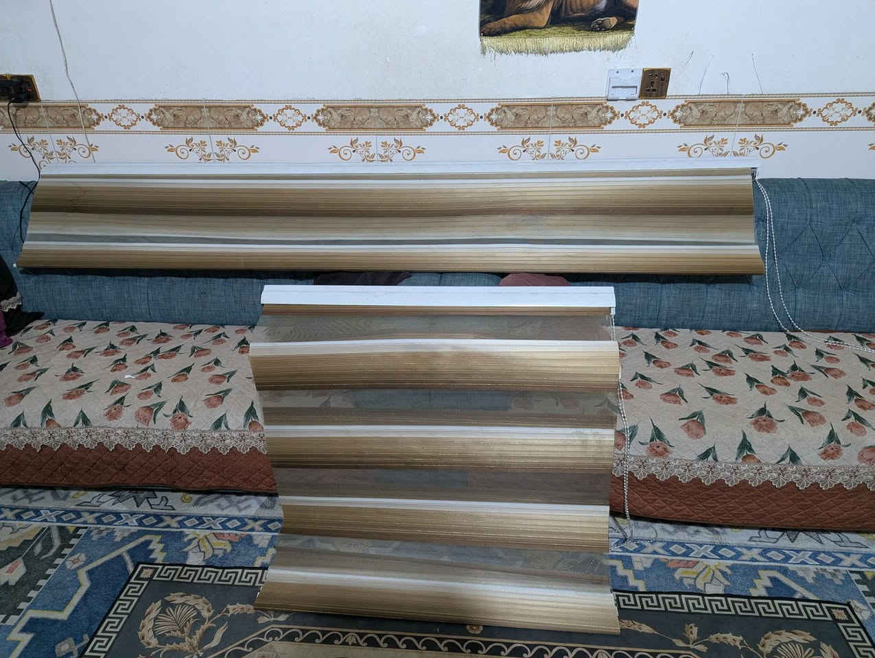 السلام عليكم  من رخصت الادمن   عندي بردات سلايت  القياس متر .... و مترين  نفس الالوان  كلش نضيفات  هنه  وقفايصهن  رايدهن  ثنينهن  ب30

مكاني الحسينيه ***********
