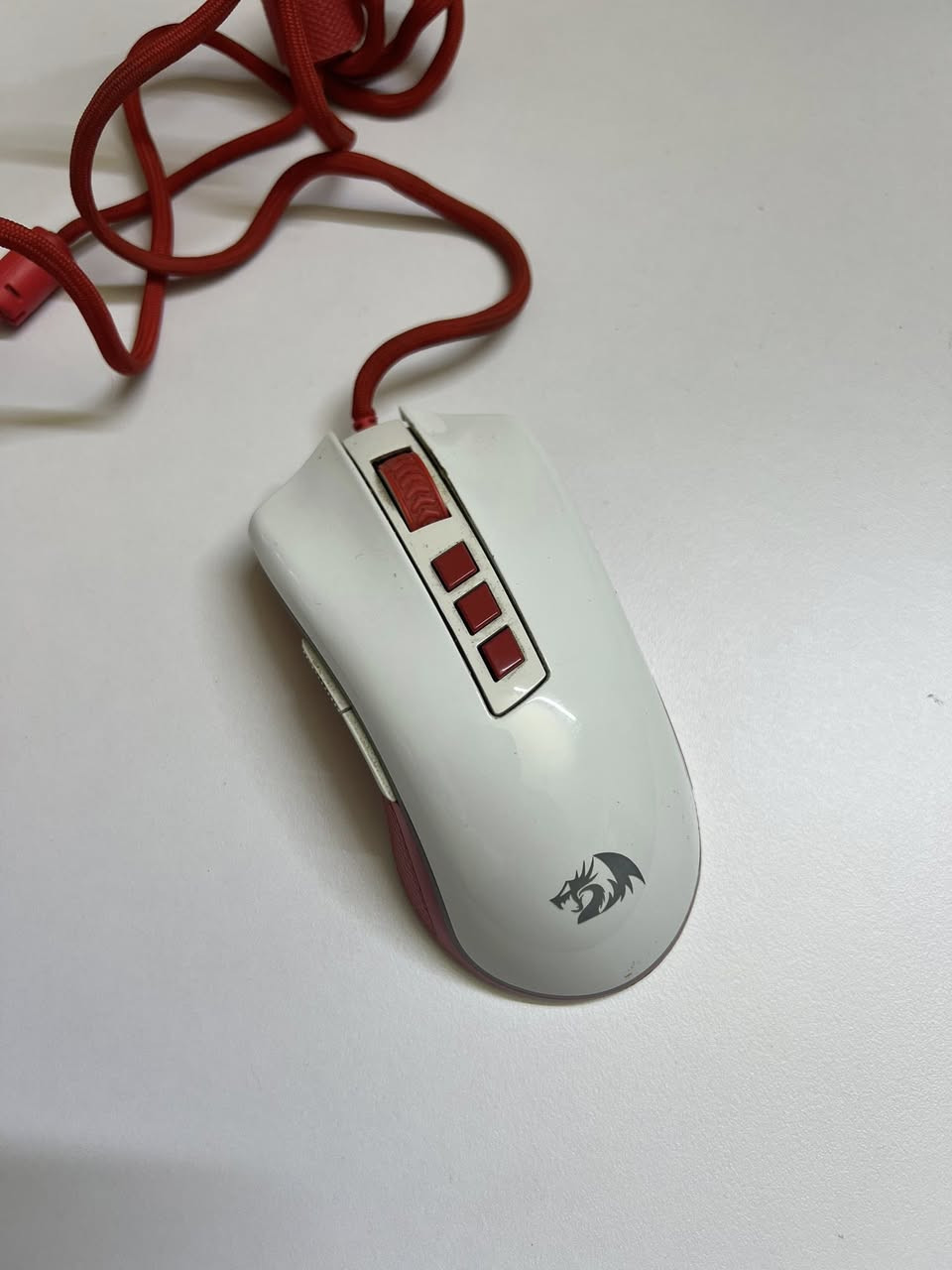 السلام عليكم اغراض للبيع
مايك هايبر اكس دو كاست ووياه الاستاند مالتة المكتبي
والستاند المتحرك من شركة فانتك
ووياهن الكراتين مالتهن سعرة 65 الف هو والستاند

سماعة هايبر اكس كلاود تو نظيفة كلش وياها الكارتونة مالتها والمايك مال السماعة وكارت الصوت 
سعرها 55 الف

كيبورد ريد دراكون fizz نظيف جدا ووياه الكارتونة مالتة والسوتشات الاحتياط وكلشي سعرة 25 الف

ماوس ريد دراكون كوبرا مستعمل قليل جدا ووياه الكارتونة مالتة ب15 الف

كيس من شركة ماس ابيض يجي وياه 4 فانات مستعمل قليل كلش وما بي زلغ واحد
سعرة 45 الف

مكاني بغداد البياع 
متوفر واتساب واتصال ***********
