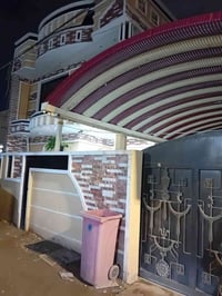 بيت للبيع ٢٥٠ متر ملك صرف زراعي سند ٢٥ بناء طابوك الطابق الاول صاله ٦ب...