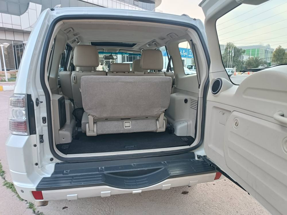 باجيرو موديل (٢٠١٤)   فول مواصفات حبتور 1/1 كوشن جلد وكارباي سقف سلايت تحكم استيرن فول فوليوم وتحديد سورعه بليتوس ثلاجه  مرايه شفط تبريد مركزي (٣ )مقاعد فور ويل٤×٤ لايت زينون زراگات لايت سيستم سماعه امپري فاير دمام  سياره جديده  مابي دينار مصروف  محرك (٣٥٠٠) گير ومحرك وحداديته مكفول ماشي (١٥٥) الف كيلومتر گشرمكفول من صبوخ و تعديل بارد وتبديل فقط بي تكحيل بصيط سنويته ورقم جديد بسمي  سعره (١٧٠) $ورق  مكانه كلار استفسار (***********) الحويقة, كركوك
