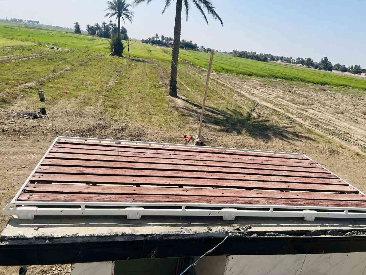 سلام عليكم غراض هايسا جنبي كلمن وسعره اتصل واتساب بيك خير ودلل غراض جدد *********** كور*********** اثير ***********
