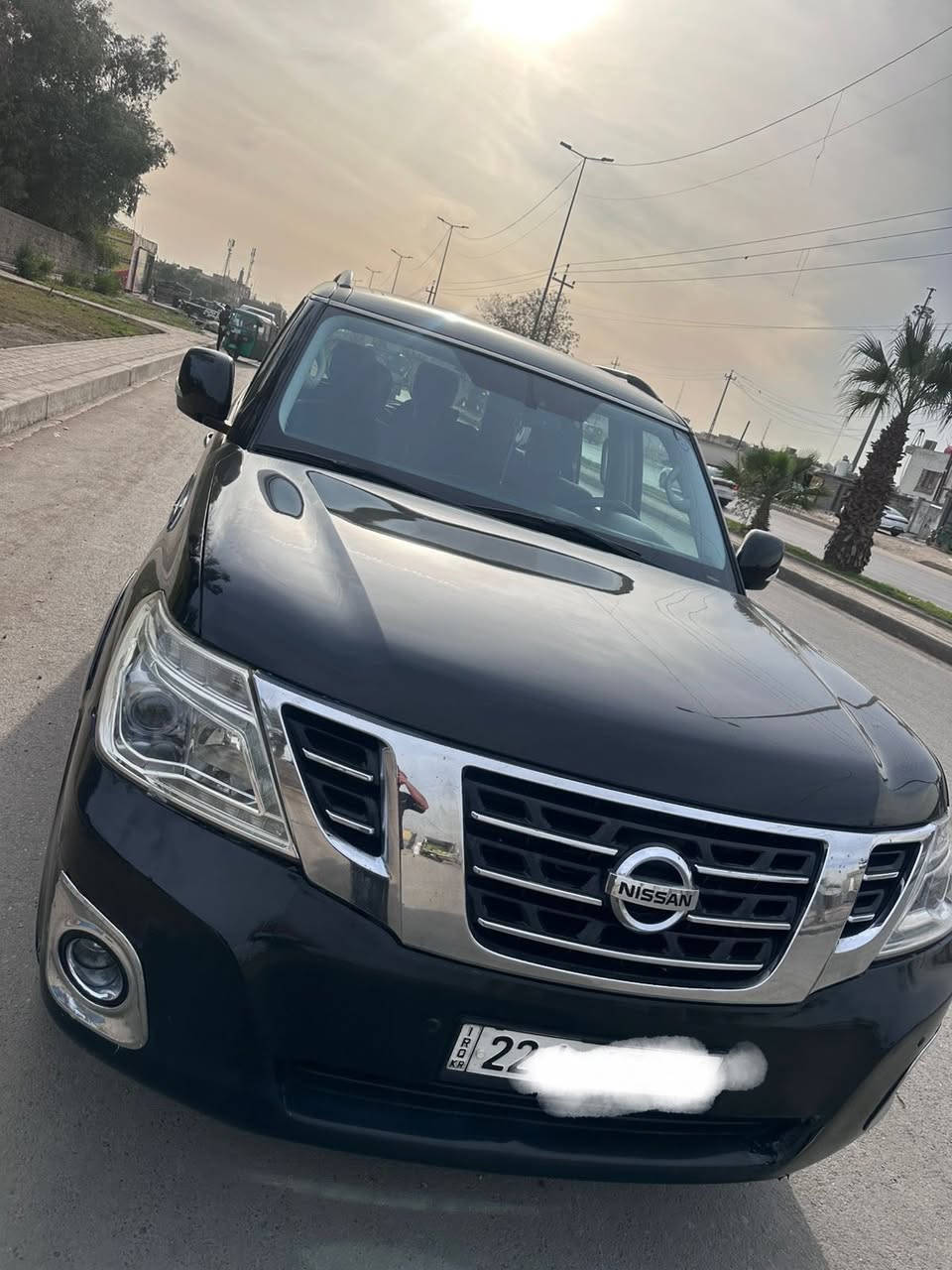 السلام عليكم
نيسان ( أرمادا 2017) فول مواصفات بلاتنيوم فول عدا الفتحه

فول مواصفات ١/١  بلاتنيوم 
◽️محرك ( V8 5.6L ) تمانية سلندر
🔷سياره فول مواصفات واحد على واحد عدا الفتحه
🔷محرك _(5.6L)-(v8)
🔹گير محرك بشرط مامفتوح جديد كل على وضع بيلادي
◽️سيارة بيها (3 قطع صبغ ) 
🔹سيارة جديد حيل حيلوة نضيفة
🔹سيارة داخل و خارج كل جديد كل على وضع شريكة
◽️مواصفات
🔹( بصمة -تشغيل عن بعد - صندوق شفت - ٧ راكب - كشنات جلد - كشنات تتفيئة - كشن و ستيرن خزن -تبريد مركزي - حصاص أمامي و خلفي - لايت ليد و زينون - داخل فورميكا -  بعد )

◽️محرك كير  بشرط مامفتوح

سياره حيل نظيفه كلشي علي بلاد لوك

◽️نظافه ١٠٠٪؜ كامل سيرفس بدون نقص و بدون مصرف سياره اي نقص مابيها 
4 أيطارات جديدة تاير و ويل بيلادي شريكه 
نفس يوم /تحويل و كاله حاظر

مكان / بغداد 
◽️سعر 205 وبي مجال

◽️موبايل☎️ /***********
