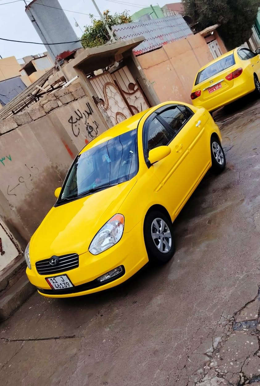 سلام عليكم اكسنت موديل 2009 امريكي بدون ضرر فقط جاملغ لكدام مبدل بدون دواخل وداير بعدو ما مصلح محرك 16 اصلي كير توماتيك شرط سياره رقم بغداد الجديد مصفره من كلشي سعر 95 وبيها مجال ***********/***********
