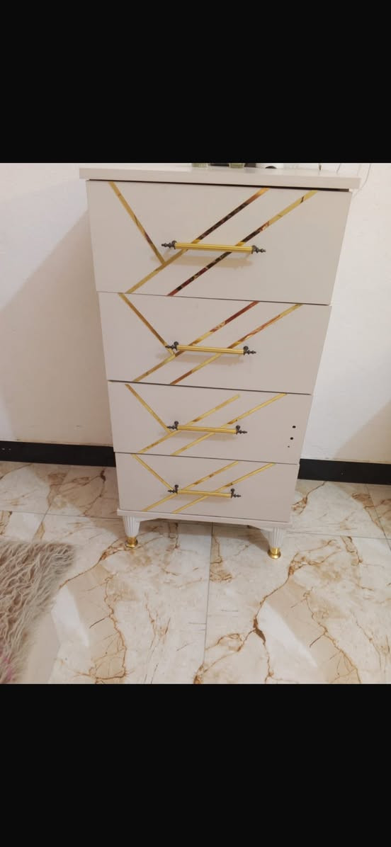 السلام عليكم غرفة للبيع أضرار بسيطة  صارلها سنة ونص تقريبا من ماخذيها يردوها ب٧٥٠ وبيها مجال بسيط


**إذا كنت صاحب هذا الإعلان وتريد حذفه لأي سبب، رجاءا أرسل رسالة إلى الدعم الفني**