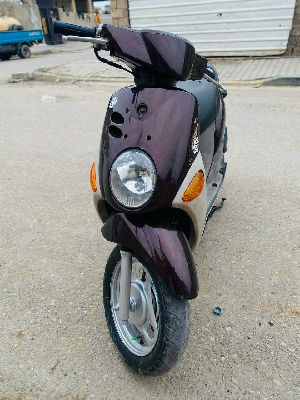 سلام عليكم دراجه فله صالها 20 يوم نازله رمبه الوصل مالتها موجود الدراجه اول تبديلة  دهن عليها  دهن امزويل دراجه كفاله وبحالة الوكاله ي نقص ما بيها  السعر قفل قفل مليون 
فدوه لكلبك السعر عجبك تعال توكل وشايف خيرها 
ما عجبك اعبر المنشور ولا تكسر بحلال مسلم 
العنوان بغداد الحسينيه. *********** Colombo, Sri Lanka
