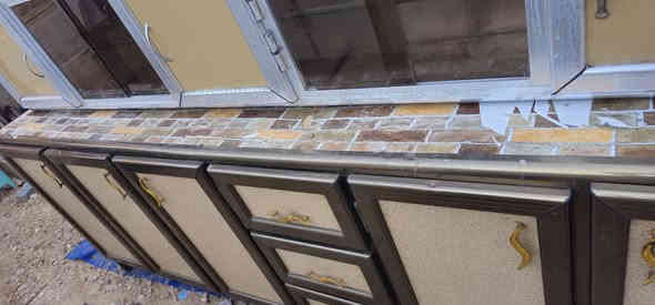 نبدل كاونتركم القديم مع كاونتر مستخدم أو جديد من عدنا
كاونتر مستخدم نظيف طوله ٣متر  ارضي ومعلق بدون اي ضرر

سعر ١٢٠ الف 
بلاش بسعر الارضي بس

مكاني كربلاء حي النضال التبليط الجديد الرئيسي قرب مولده ابوكرار القديمه
قرب محمد داهي المختار

*********** واتساب 
توصيل داخل كربلاء متوفر حسب الاتفاق

تابع البيج المستخدم لمزيد من العروض
https://www.facebook.com/share/1Am2wx1tDo/

https://www.facebook.com/share/1Am2wx1tDo/
رابط البيج للجديد
