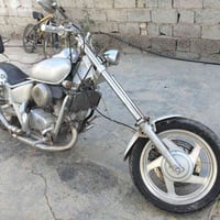 هارلي محرك 250cc دراجة ماداخلة تصليح ابد جديدة بس يرادلهة بولش والرادي...
