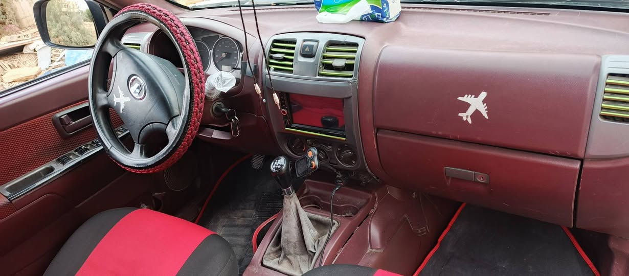 بيكم كريت موديل 2012
سياره نضيفه ومكفوله من ضربه 
مكان سماوة ب اسمي
***********
