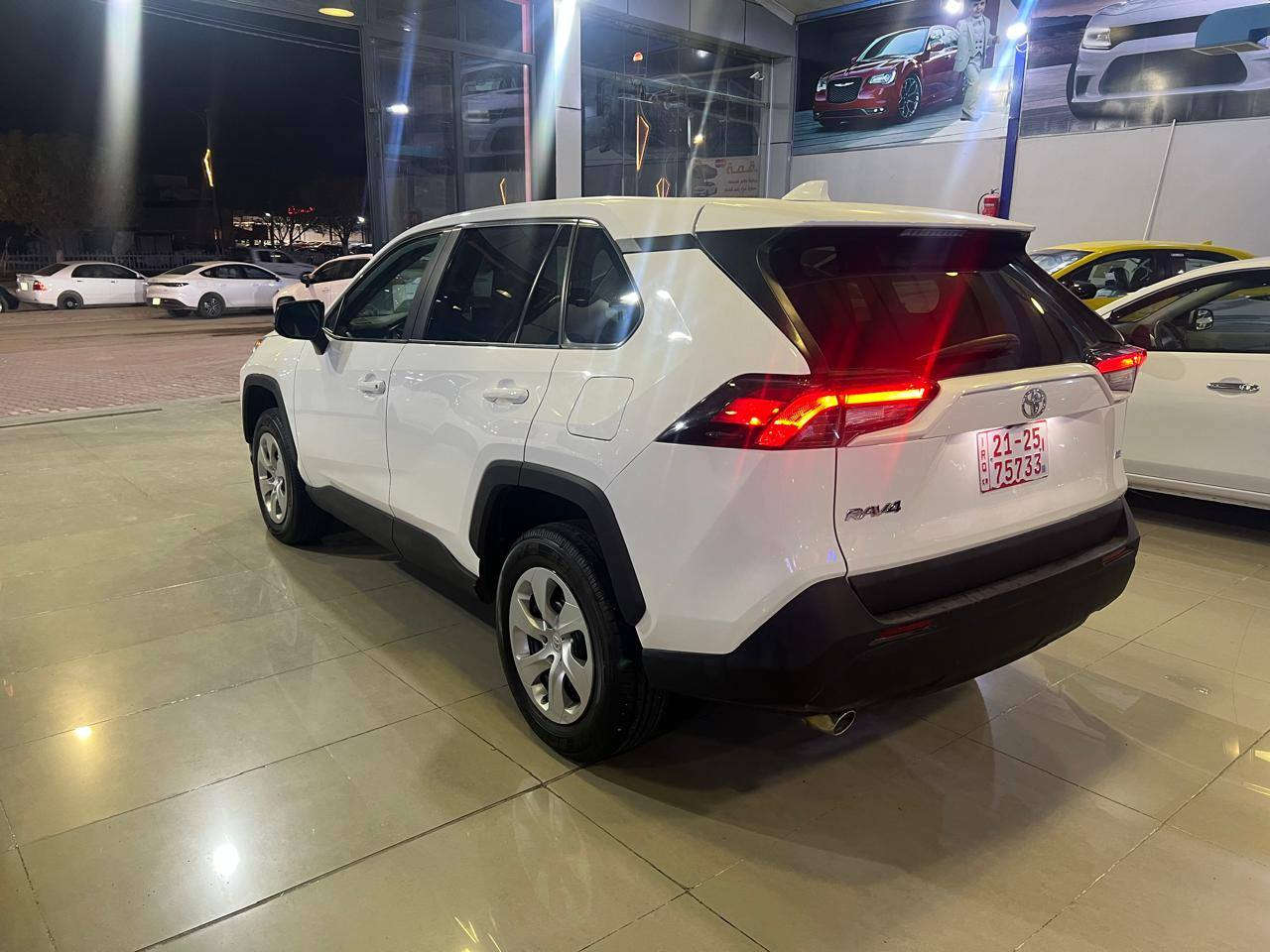 بسم الله....وعلى بركت الله
تويوتا رافورRV4
موديل 2025
مواصفات ..LE
السعر المطلوب,...265
المسافه المقطوعه..2الفين يعني زيرو
ارباك سليم  💯 💯
بجم كبس
ضررها قبق صندوق مبدل بلادي
صور الحادث موجود داخل الصور
مواصفاتها :
بريك بصمه اوتوماتيك
رادار امامي
نضام قيادة ذاتية
شاشة ايپاد
تحديد سرعة
تحكم ستيرن
كاميرا خلفي
نضام ECO
نضام Sport
العنوان - كركوك شارع المعارض----- معرض الرواسي
الاستفسار والاتصال على الرقم الموجود
***********
