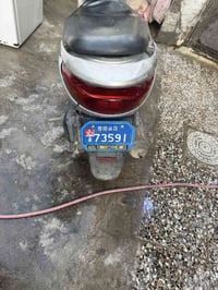 دراجه بريز مال رمبه نضيفه كلش حلوه سعر ٦٥٠ مكان الدوره ابو شير رقم 077...