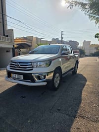 تويوتا هايلوكس • موديل ٢٠١٦ • ماشي ١١٦الف