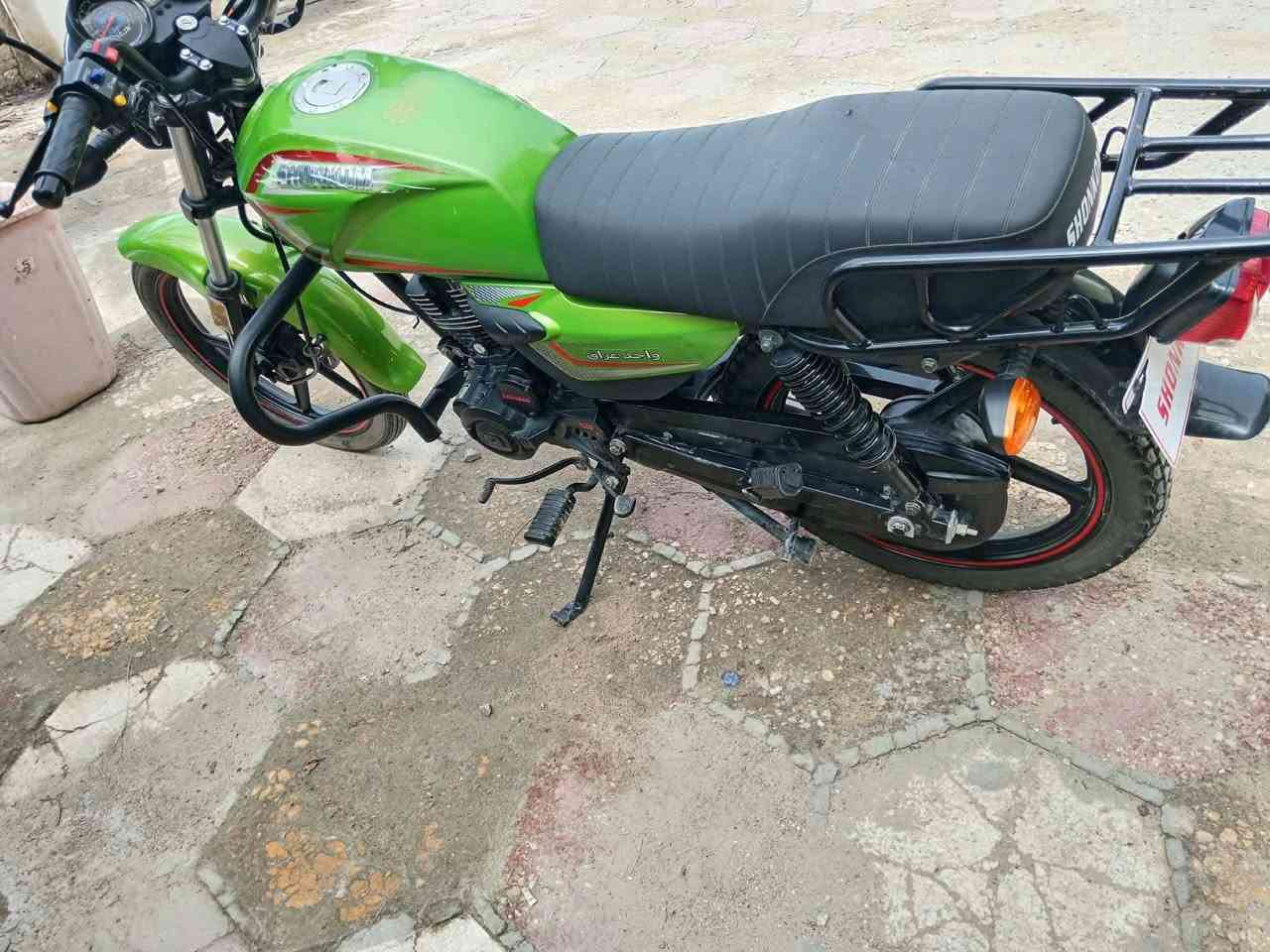 دراجه جديده مستعمله قليل
للبيع السعر 550
بيه مجال قليل  اوراق اصوليه كبل ترقم
*********** 
مستعجل ع بيعه
