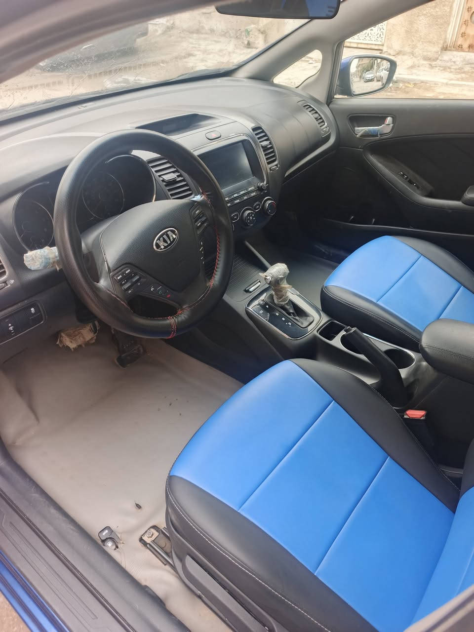 سلام عليكم
كيا فورتي 2018 نص فول بغداد بسمي سياره كير ايتي برغي مامفتوح بيه مكينه دوش ما مفتوحه تبريد بلادي تخم تاير جديد بس بارد بيه يعني كلين كله نيبل واحد بدون أي قطعه صبغ أو تبديل سياره مكفولة مكاني بغداد حي اورالسعر 132 /***********
