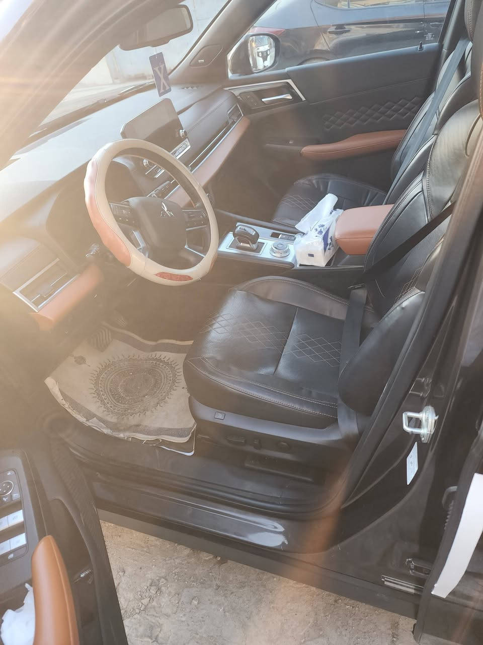 مسي بوشي أوتلاندر
خليجي فول مواصفات ويل عشرين

داتشو دبل أكسل رادار أمامي خلفي
موديل ٢٣ ماشيه ١٥ ألف سياره مكفوله ٧ راكب مكينه ٢٥٠٠ سعر
٢٥٠ ورقه سياره بسمي مكان سياره
بغداد حي جميله أي أستفسار أتصال على وتساب ***********
