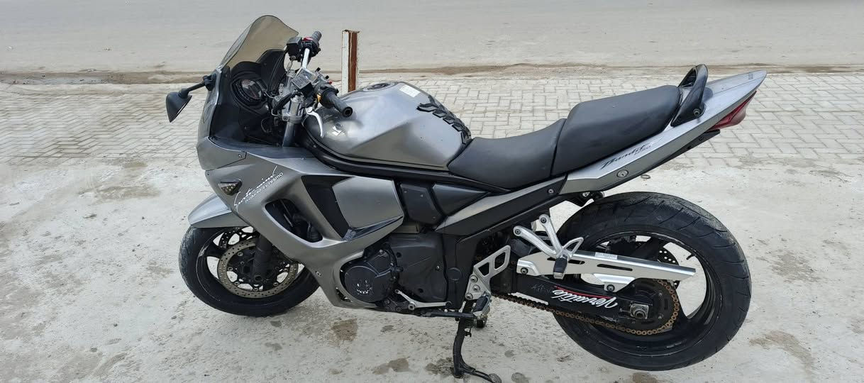 من رخصت صاحب الكروب جكسر 1250سياحي محرك كفالة كهربايات كلة شقالة دخم تاير جديد دراجة مامتعوبة ابد عنوان بغداد شعب سعر 30اوبية مجال للطيبين ***********ترهم امراوس
