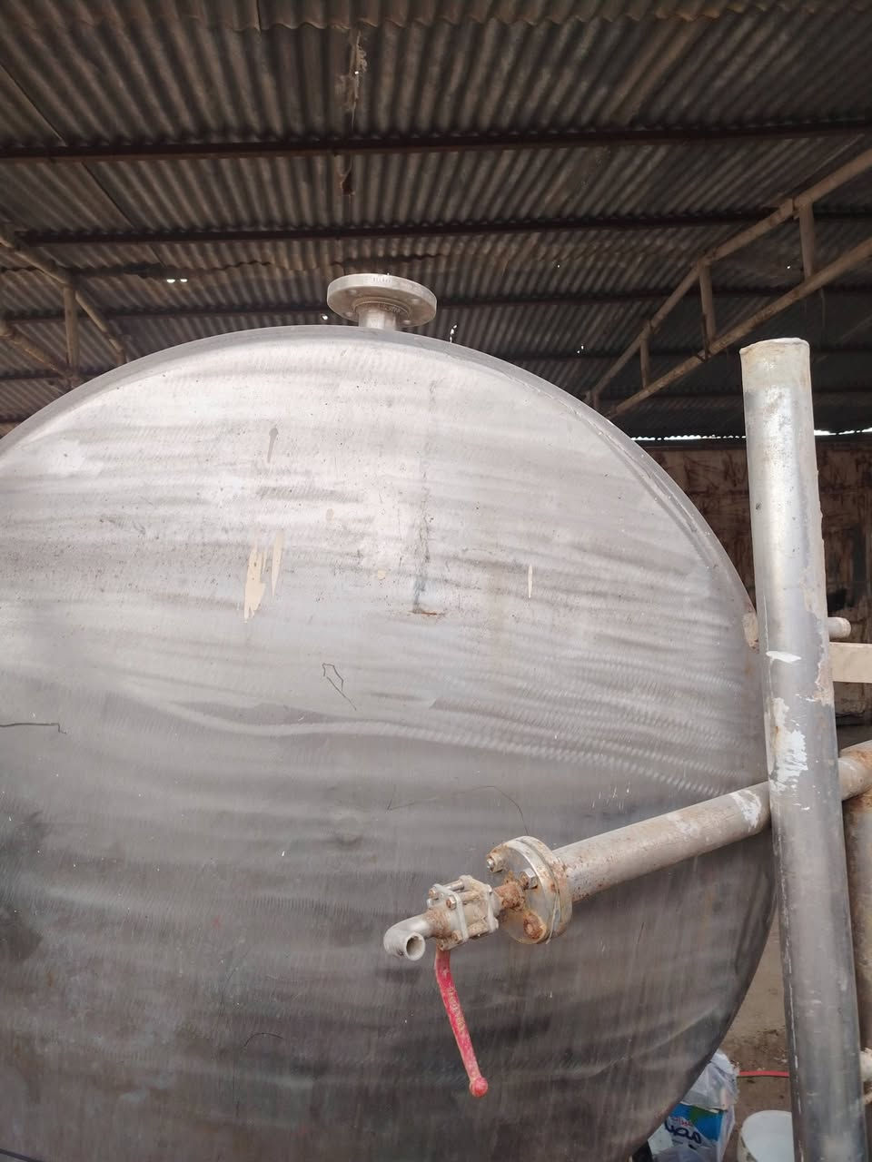 السلام عليكم خزان حديد ثقيل
للبيع عنوان بغداد مدينة الصدر
***********
