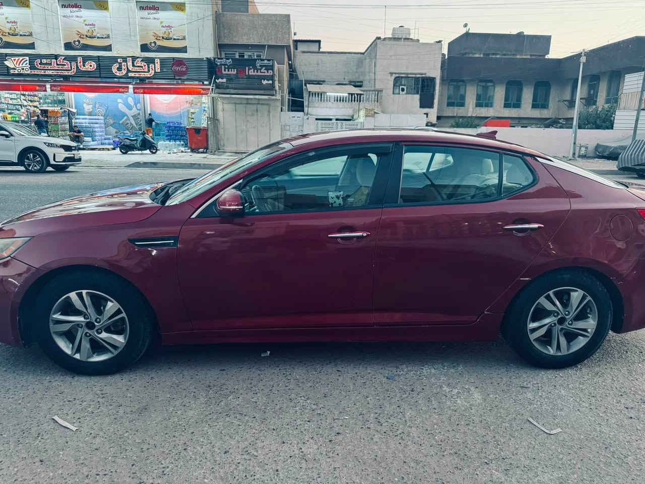 السلام عليكم
كيا اوبتيما موديل2015 امريكي رقم بغداد بأسمي
محرك 2400 GDI المكينه مجفته وبدون تنقيص دهن وبدون دوانز مكينة السياره خير من الله
 حادثها الجاملغ عكس السايق مصبوغه حزام 
مواصفات عاديه FE تحكم ستيرن جهتين نضام ايكو
ماشية 100 الف ميل
السعر 97 بيها مجال بسيط
عنواني بغداد شارع فلسطين ***********
