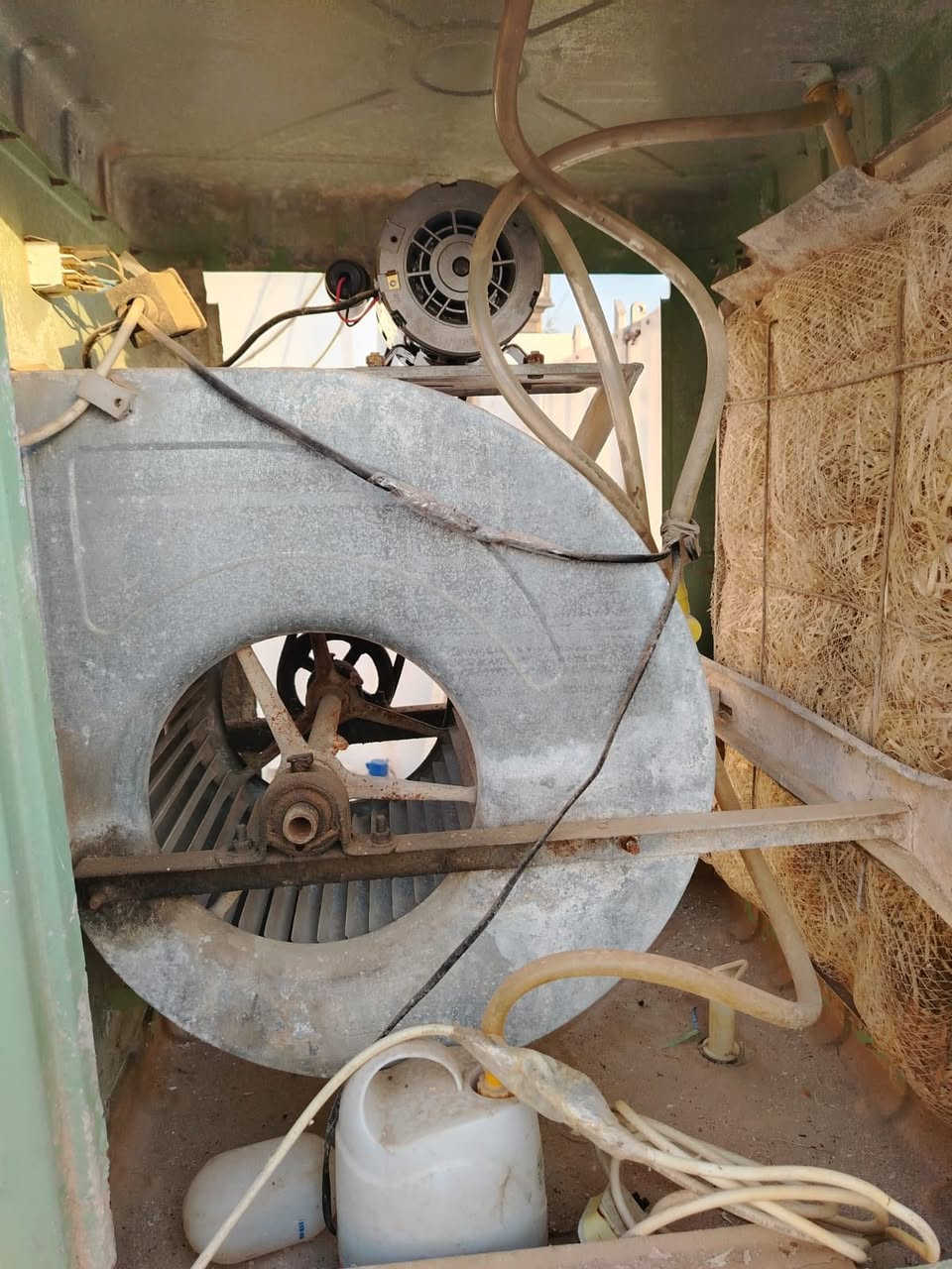 مبردة مستعملة شغاله وليف جديد وماطور جديد وركابه وياها قفل ٥٠ الف


**إذا كنت صاحب هذا الإعلان وتريد حذفه لأي سبب، رجاءا أرسل رسالة إلى الدعم الفني**