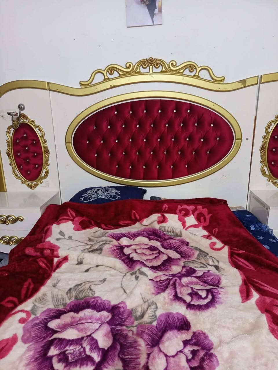 لللبيع ٩ قطع غرفه نوم تركي سعر ٤٥٠ 
رمادي التأميم قادسيه ٢
*********** للاستفسار
