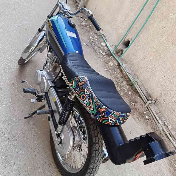 سلام عليكم دراجه شاصي موديل 20 اوراق اصولي تعميره كله 25 دراجه كارتون بعدها جديد توه معمره محرك سيجي بعده كارتون الدراجه السعر مليون وميه وخمسين وبيهه مجال عنوان البصره  كرمه علي ابو حلوه ***********
