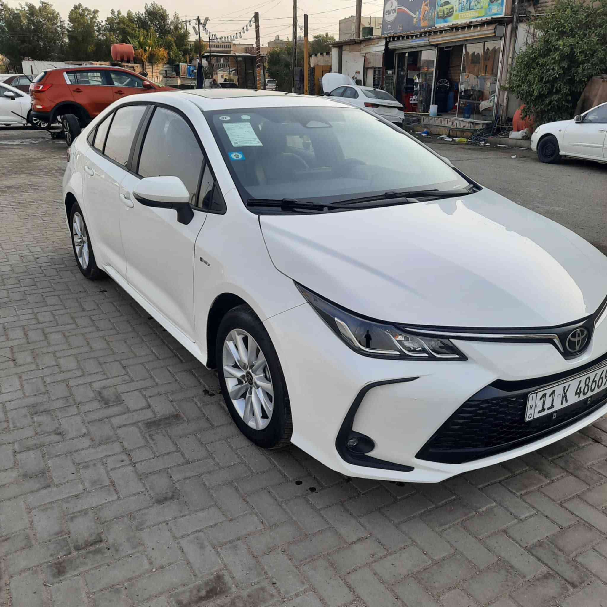 السلام عليكم للبيع كورلا هايبرد شكل الخليجي 2025 مكفولة كفالة عامة فول مواصفات فتحة جلد بصمة ومعروفة باقي مواصفاتها الفول ماشيه 9 زيرو              السعر 159 ورقة وبيها مجال بسيط للاستفسار ((***********)) مكاني بغداد حي الجهاد.
