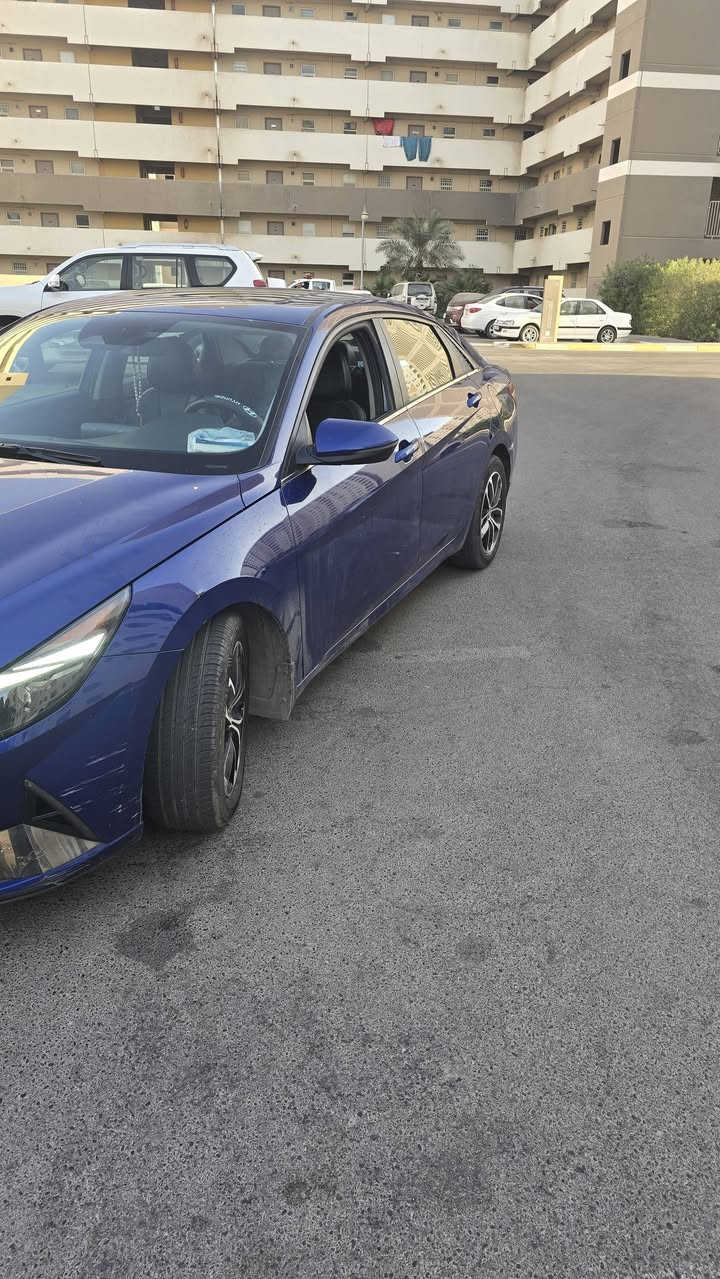 السلام عليكم
النترا ٢٢ لمتدد فوول 

بدون صبغ بدون تبديل  بدون ايرباك كلها ليبل واحد 

فتحه

بصمه

تشغيل عن بعد 

رادار 

جلد 

كشن السائق والراكب تدفئه

سماعات بوس عدد 8

كير 8 نمر 

سياقه شبه ذاتيه 

السعر 150

المكان بغداد

***********
