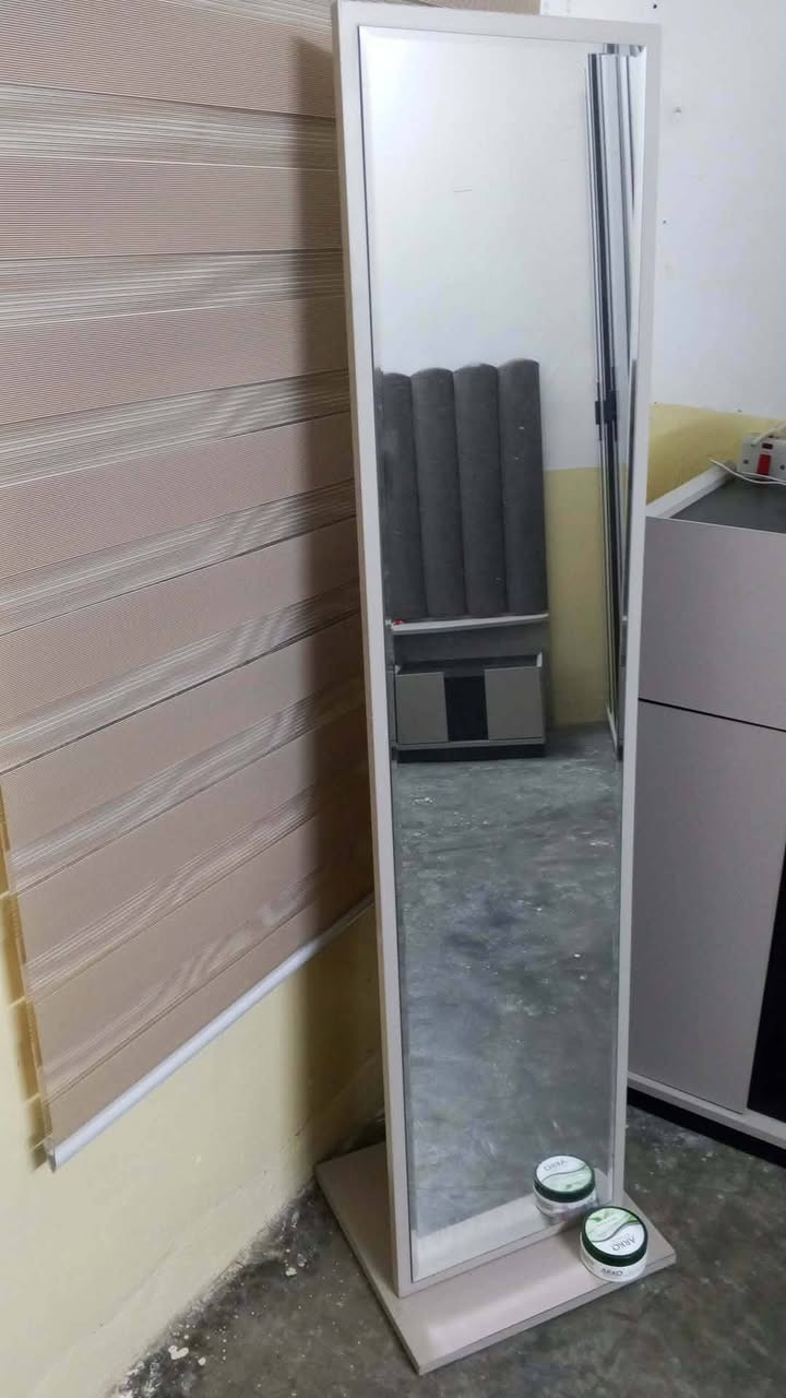 للبيع غرفة نوم كلش نضيف مستخدم شهرين فقط 9 قطع


**إذا كنت صاحب هذا الإعلان وتريد حذفه لأي سبب، رجاءا أرسل رسالة إلى الدعم الفني**